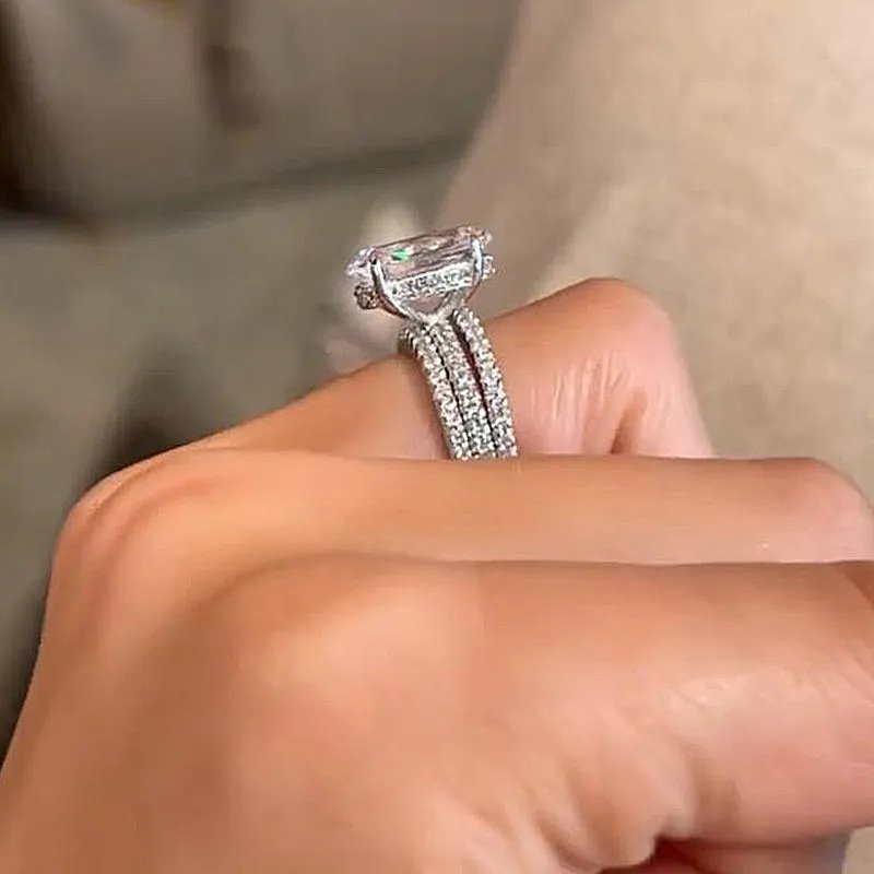 Shiny Diamond Look Fashion Jewelry Ring - Image 5