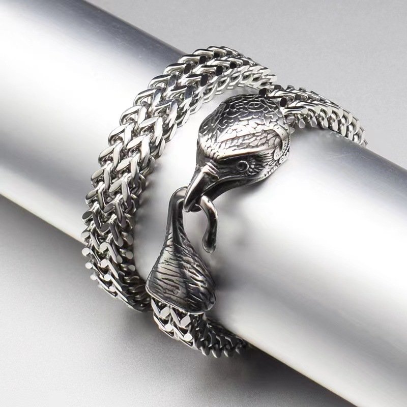 Retro Stainless Steel Bird Head Bracelet - Image 4