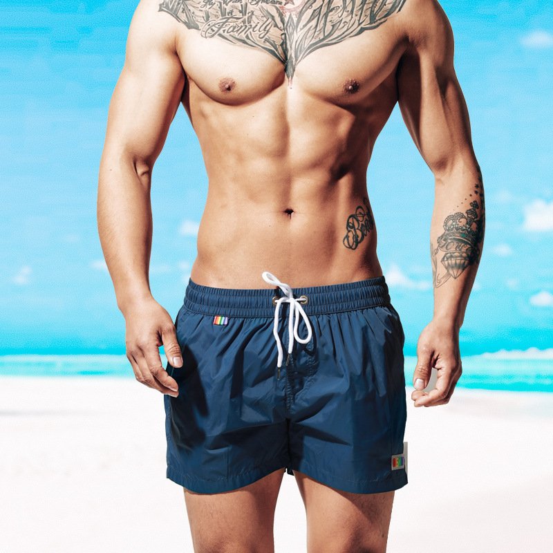 Beach Sports Loose Seaside Swimming Shorts - Image 5