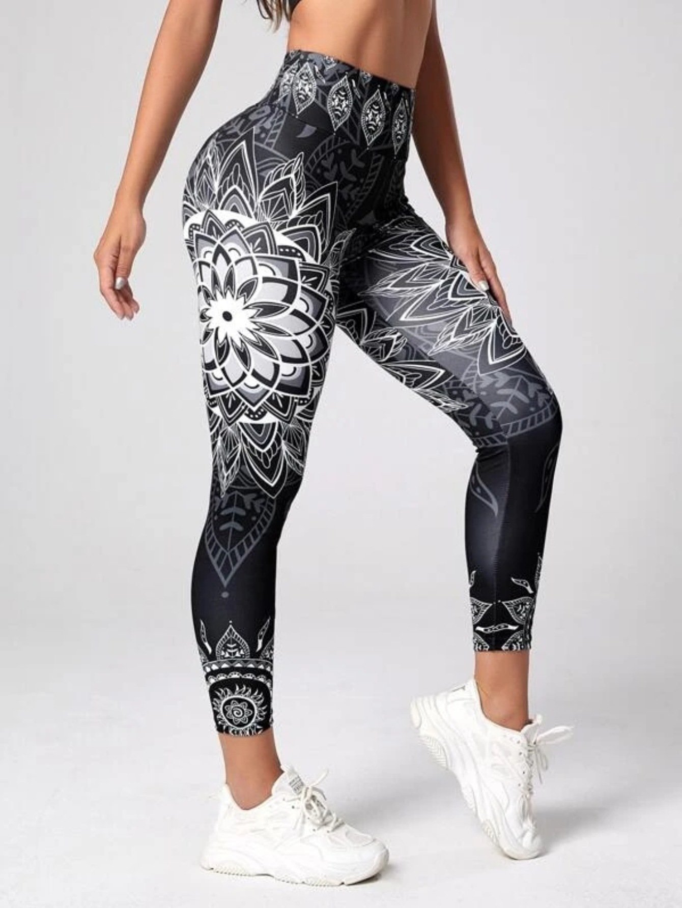 Cool Pattern Slim Yoga Leggings for Women - Image 2