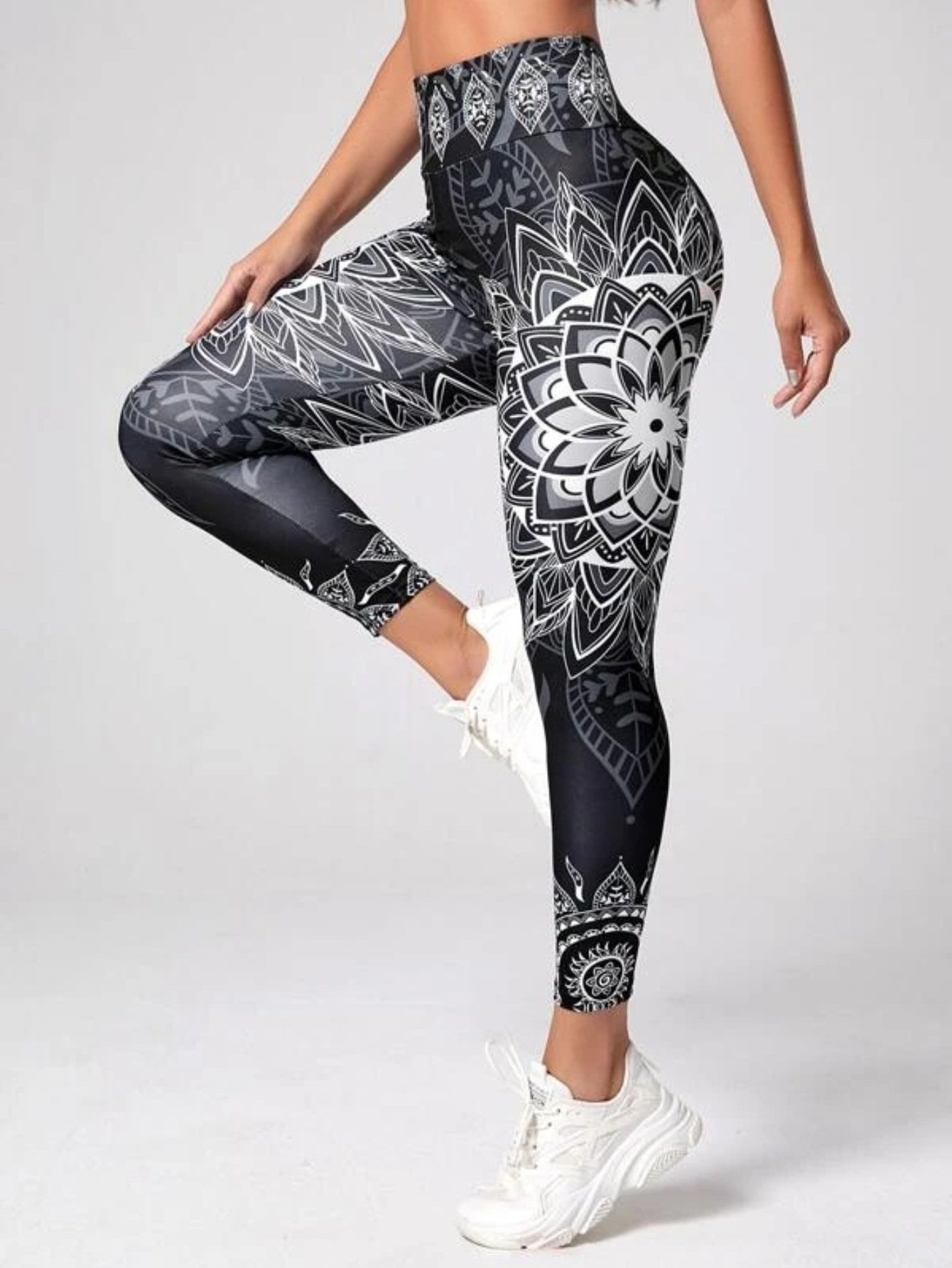 Cool Pattern Slim Yoga Leggings for Women - Image 6