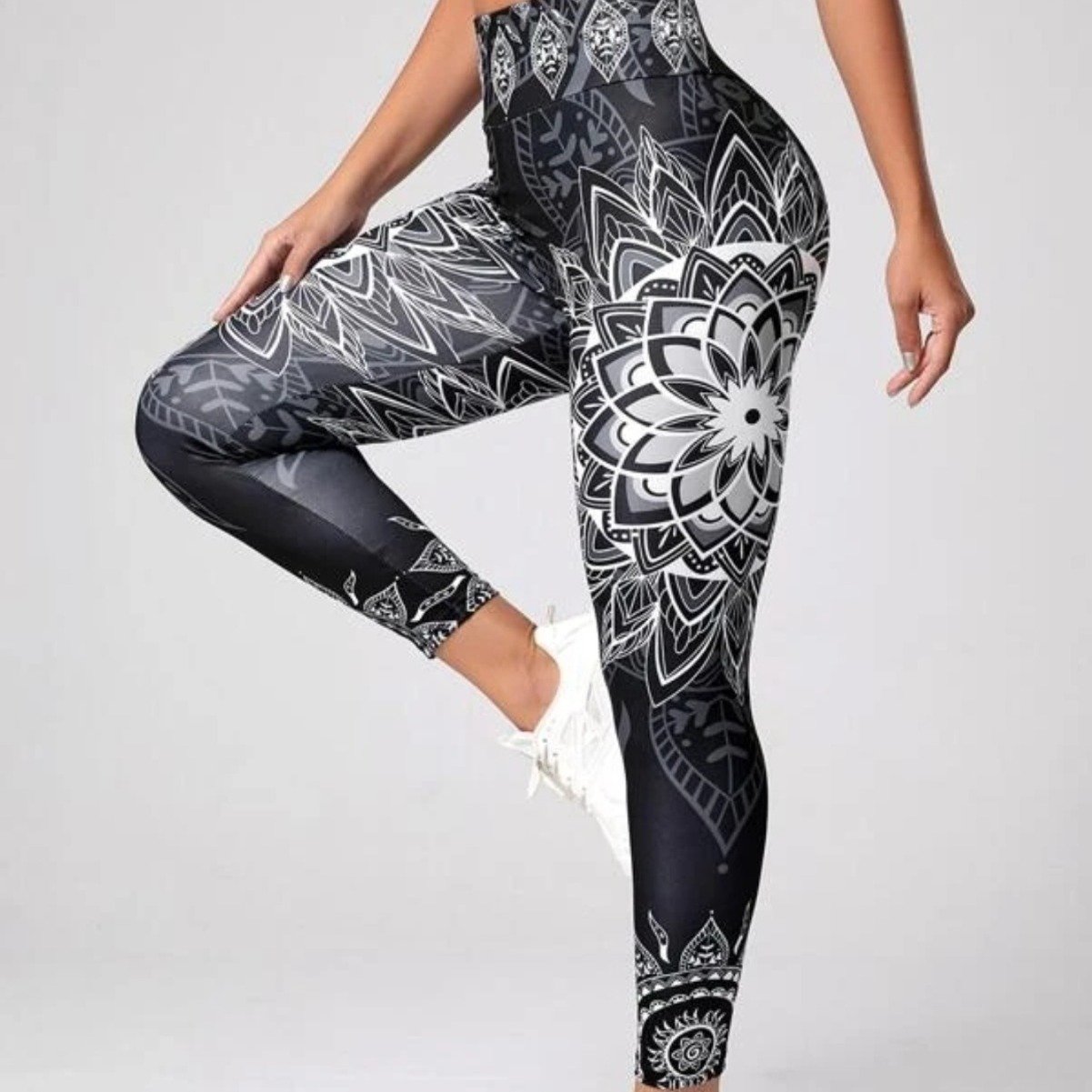 Cool Pattern Slim Yoga Leggings for Women - Image 10