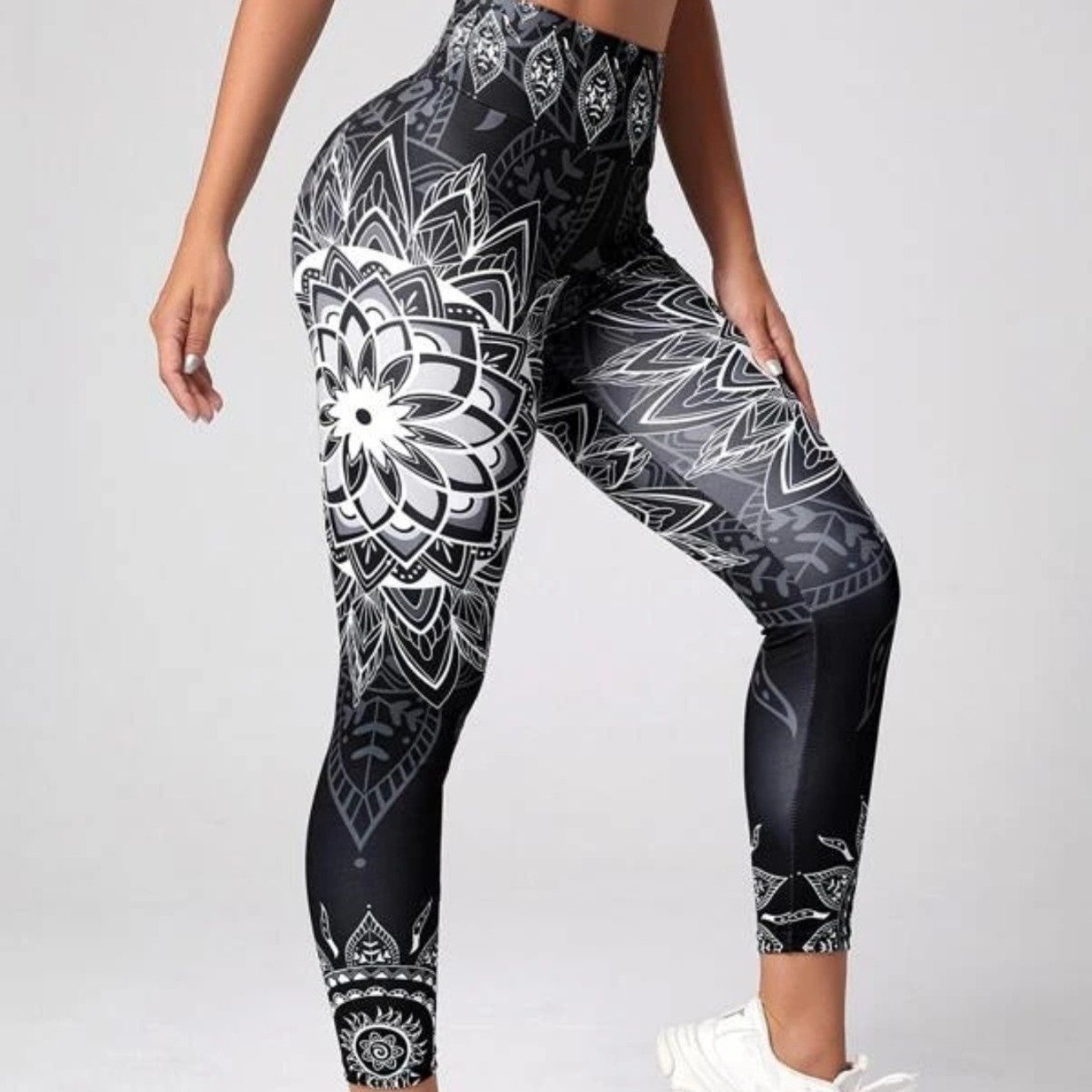 Cool Pattern Slim Yoga Leggings for Women - Image 7