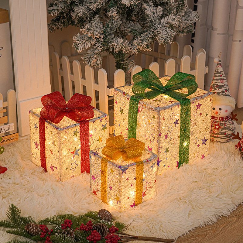 Lighted Christmas Gift Boxes for Yard Décor