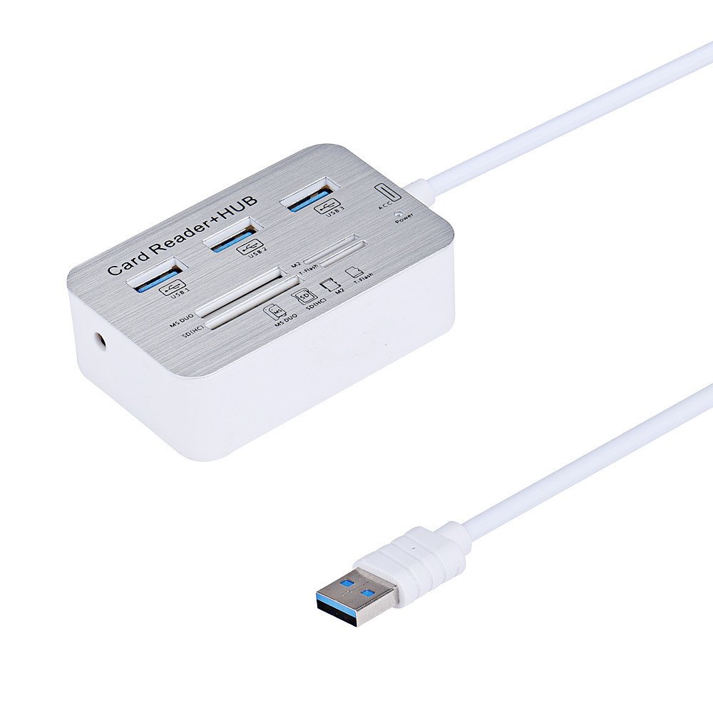 Multi-Function USB 3.0 Hub and Card Reader - Image 4