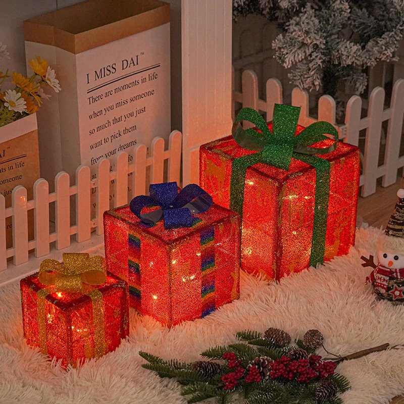 Lighted Christmas Gift Boxes for Yard Décor - Image 5