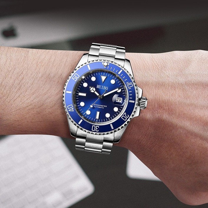 Men’s Calendar Watch w/ Steel Strap Design - Image 7
